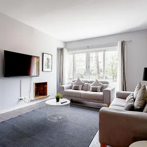 Alcam Stadium Les Corts Apartment Barcelona
