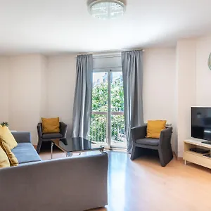 R&b Muntaner Apartment Barcelona