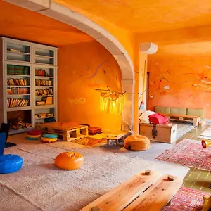 Almaa Albergue Sintra
